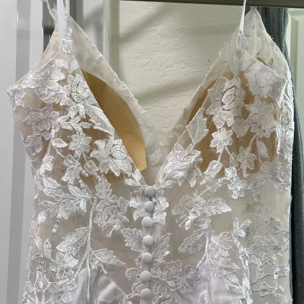 Mermaid Wedding Dress - Picture 5 of 7